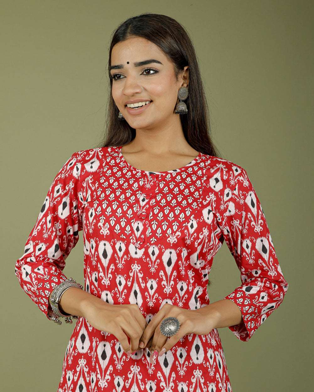 Cream and Red Kalamkari Gown With Navy Blue Dupatta – Shopzters
