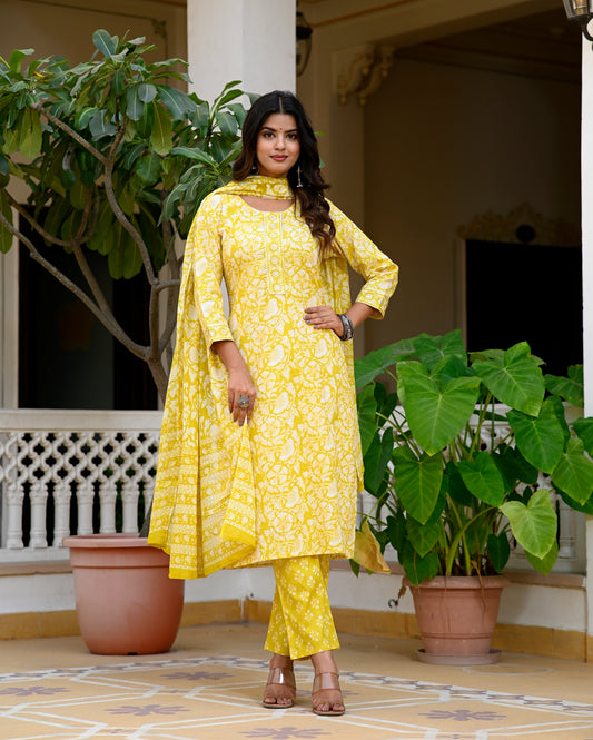 Cotton Straight Kurta pat Suit Set with Mull Mull Dupatta