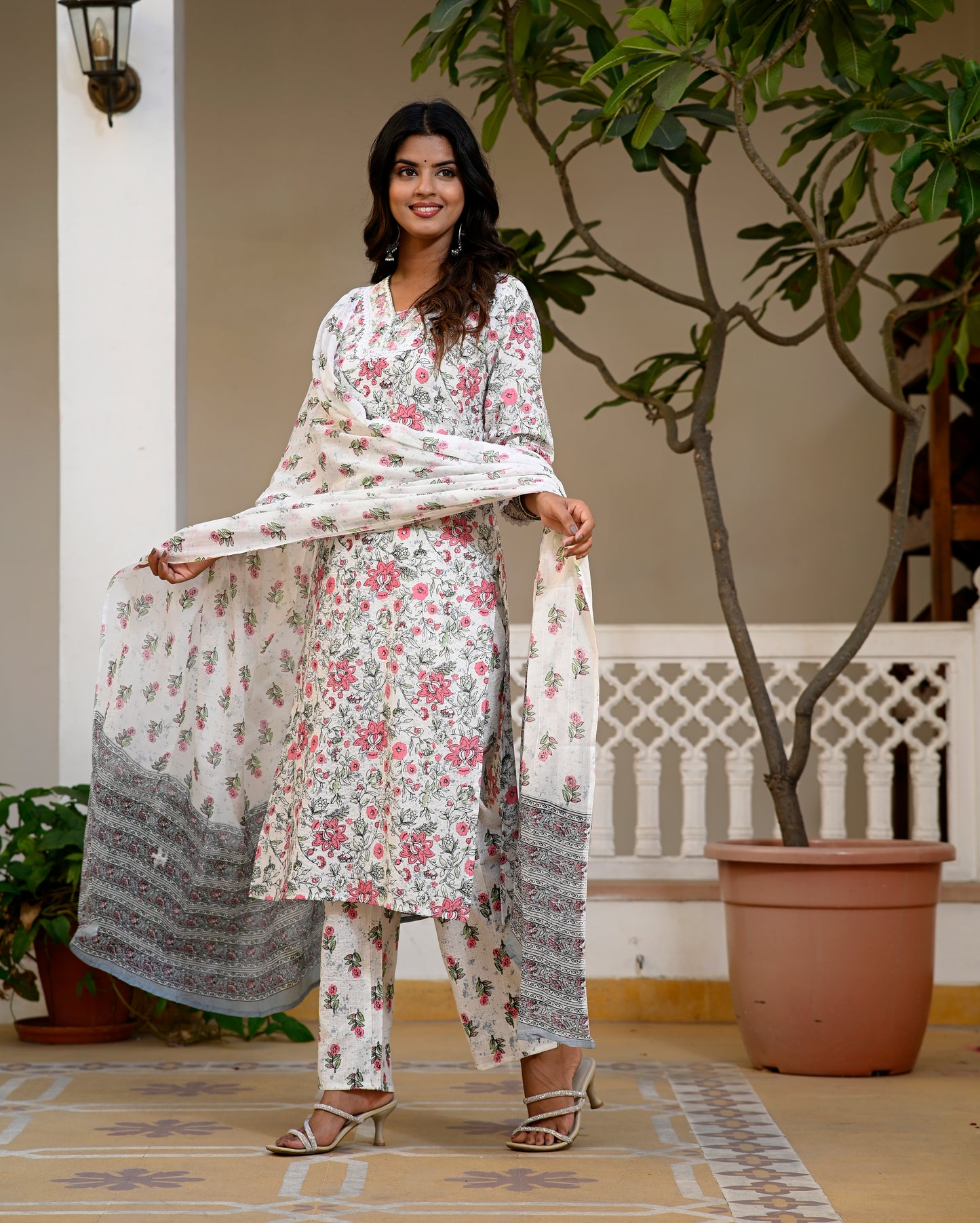 Cotton Straight Kurta pat Suit Set with Mull Mull Dupatta